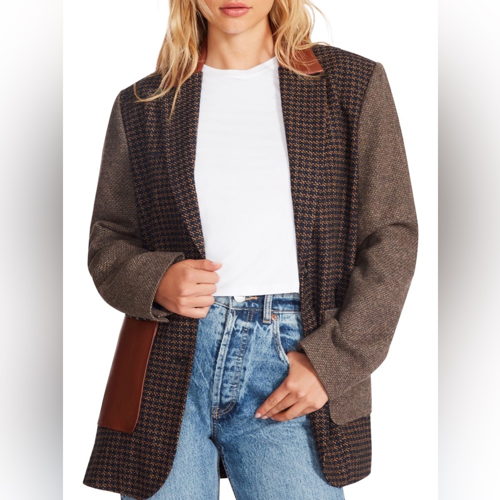 COPY - AS-IS STEVE MADDEN Kelly Mixed Media Blazer In Peacoat Navy